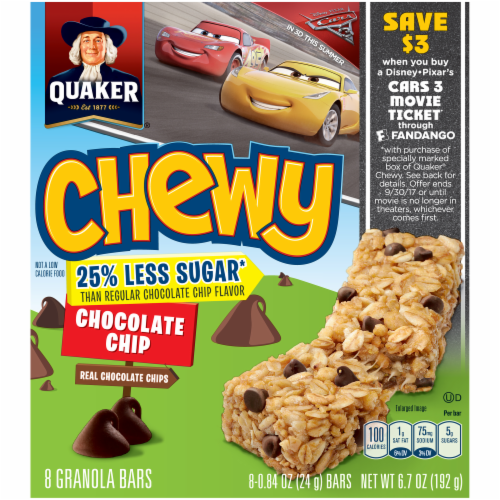 Quaker Chewy Chocolate Chip Granola Bars Perspective: front