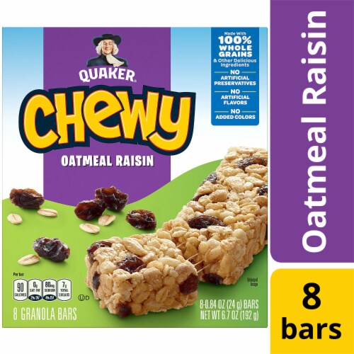 Quaker® Chewy Oatmeal Raisin Granola bars Perspective: front