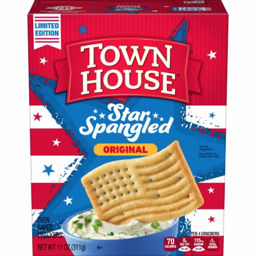 Town House® Dippers Original Star-Spangled Snack Crackers Perspective: front