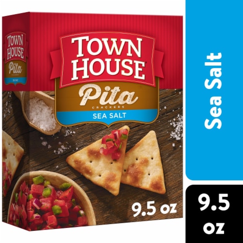Town House Pita Sea Salt Oven Baked Crackers Perspective: front