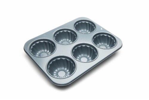 Ns Fluted Pan 6Cup Perspective: front