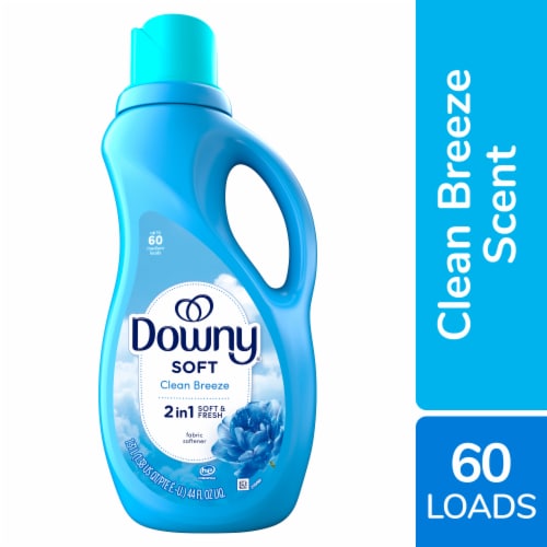 Downy Ultra Clean Breeze Liquid Fabric Softener Fabric Conditioner Perspective: front
