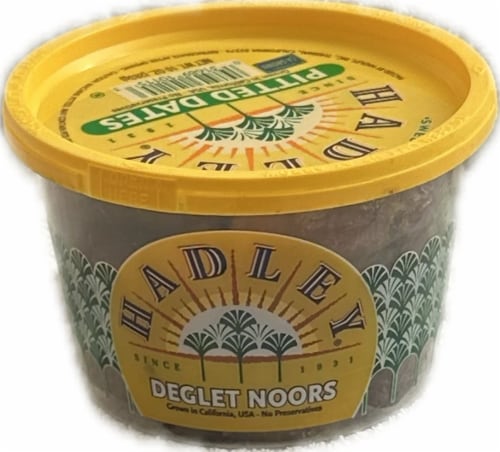 Pitted Deglet Noor Dates Perspective: front