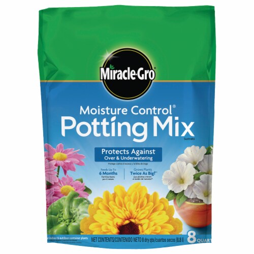 Miracle-Gro® Moisture Control® Potting Mix Perspective: front