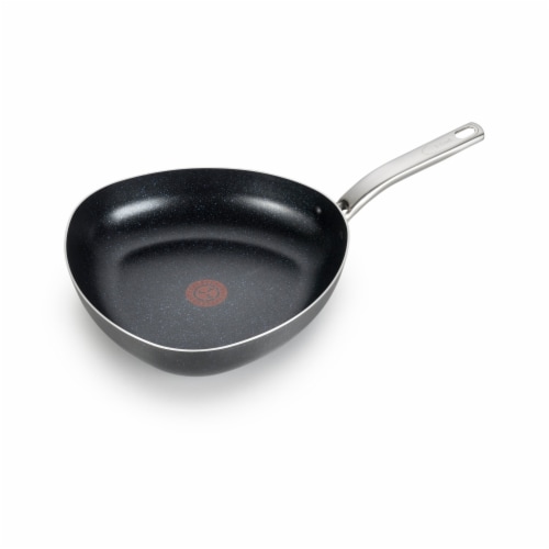 T Fal Heatmaster Triangle Easy Pour Nonstick Pan Black 4 Qt Ralphs