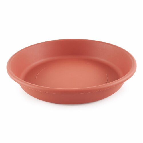 Akro-Mils Classic Clay Saucer Perspective: front