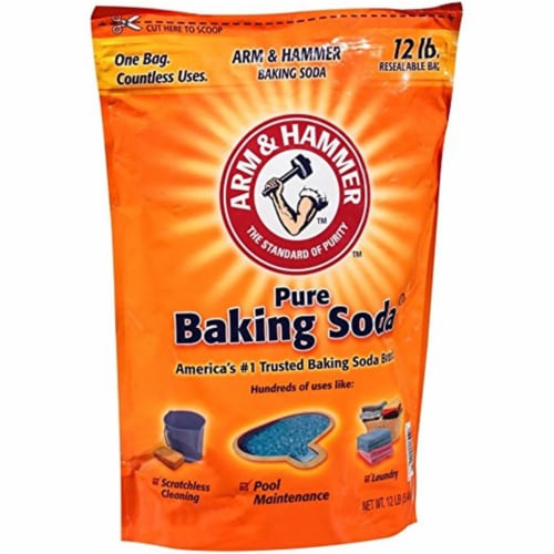 Church & Dwight 33200-01961 13.5 lbs Baking Soda - Original Scent Perspective: front