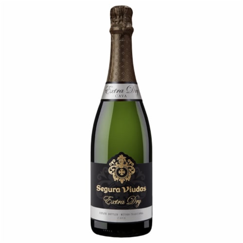 Segura Viudas Extra Dry Cava Spain Sparkling Wine Perspective: front