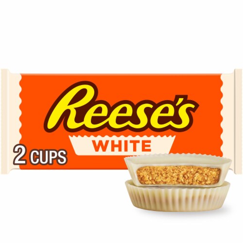 REESE'S White Creme Peanut Butter Cups Candy Pack Perspective: front