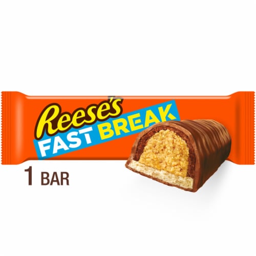 REESE'S FAST BREAK Milk Chocolate Peanut Butter and Nougat Candy Bar Perspective: front