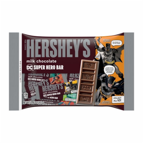 Hershey’s Milk Chocolate Snack Size Super Hero Bars Perspective: front