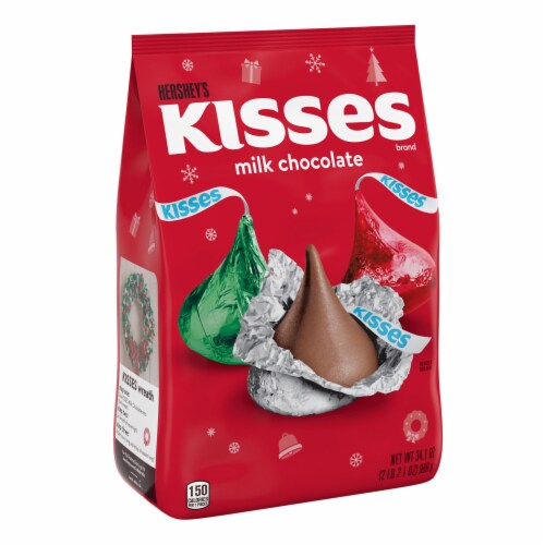 HERSHEY'S KISSES Milk Chocolate Christmas Candy Bag Perspective: front