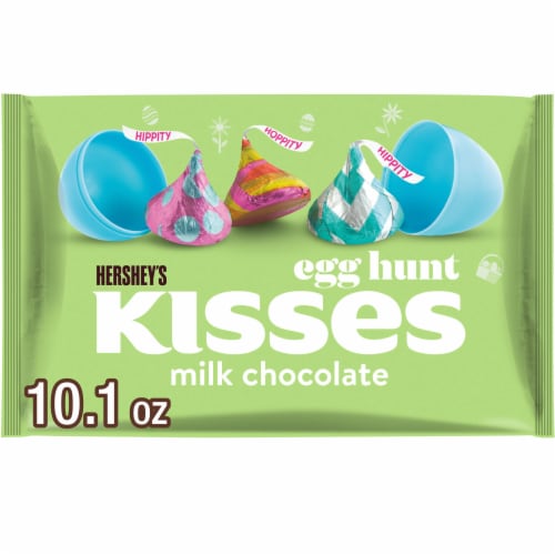 HERSHEY'S KISSES Milk Chocolate Easter Candy Bag Perspective: front