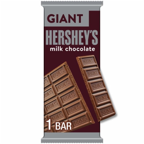 HERSHEY'S Milk Chocolate Giant Candy Bar Perspective: front