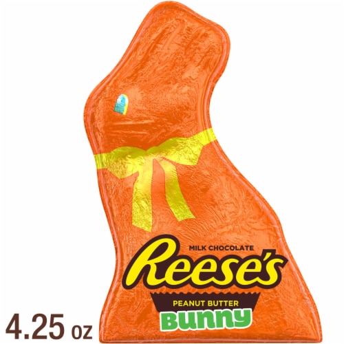 REESE'S Milk Chocolate and Peanut Butter Bunny Easter Candy Pack Perspective: front
