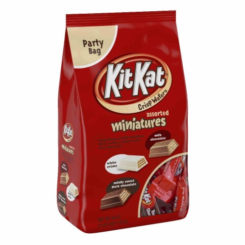 Kit Kat Assorted Miniatures Party Bag Perspective: front