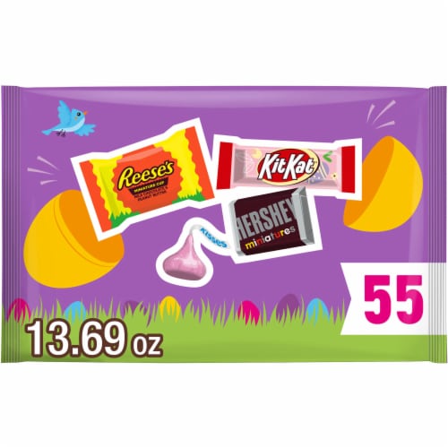HERSHEY'S KIT KAT® and REESE'S Assorted Chocolate Easter Candy Bag Perspective: front