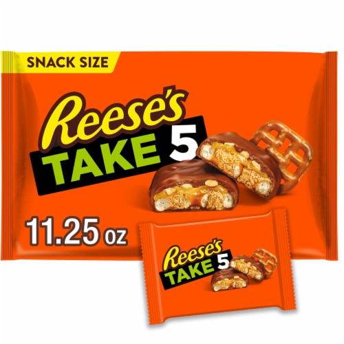 REESE’S TAKE 5 Pretzel Peanut and Chocolate Snack Size Halloween Candy Bag