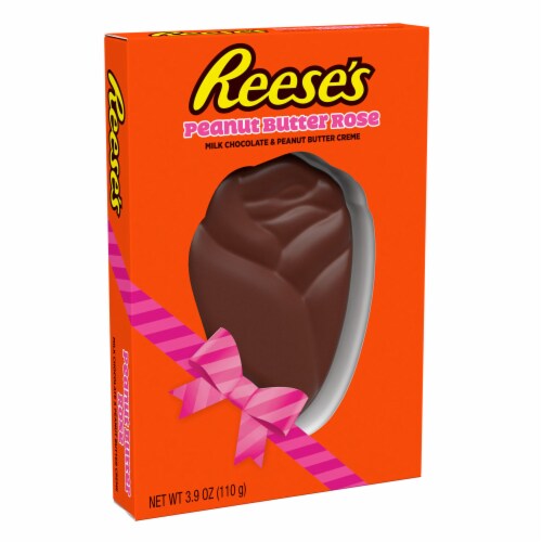 REESE'S Milk Chocolate Peanut Butter Creme Rose Candy Valentine's Day Gift Box Perspective: front