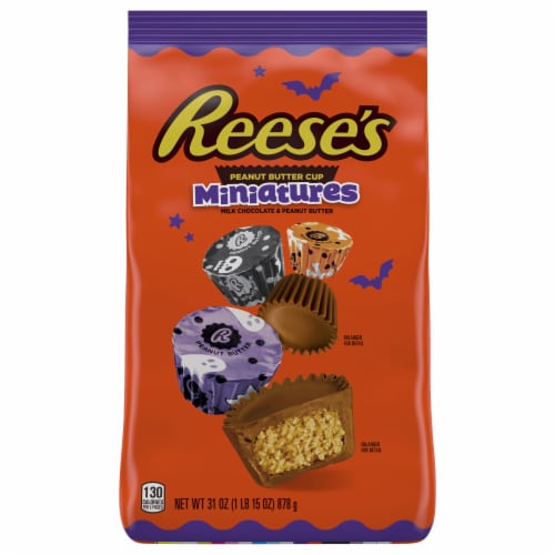 Reese's Miniatures Peanut Butter Cups Halloween Candy Bag Perspective: front
