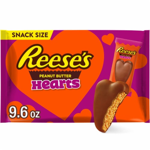 REESE'S Milk Chocolate Peanut Butter Cup Hearts Snack Size Valentine Candy Bag Perspective: front