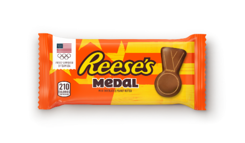 Reese's Milk Chocolate & Peanut Butter Medal Bar Perspective: front