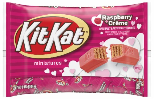 Kit Kat Valentine's Raspberry plus Crème Miniatures Candy Perspective: front