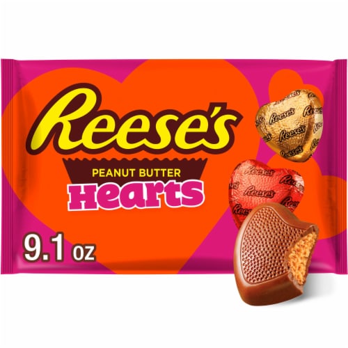 REESE'S Milk Chocolate Peanut Butter Creme Hearts Valentine Candy Bag Perspective: front