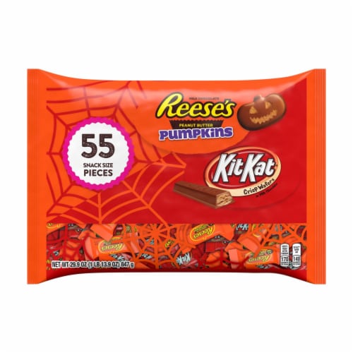Hershey's Snack Size Candy Assortment Perspective: front