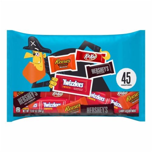 Hershey Assorted Milk Chocolate and Fruit Flavored Halloween Candy Bag Perspective: front