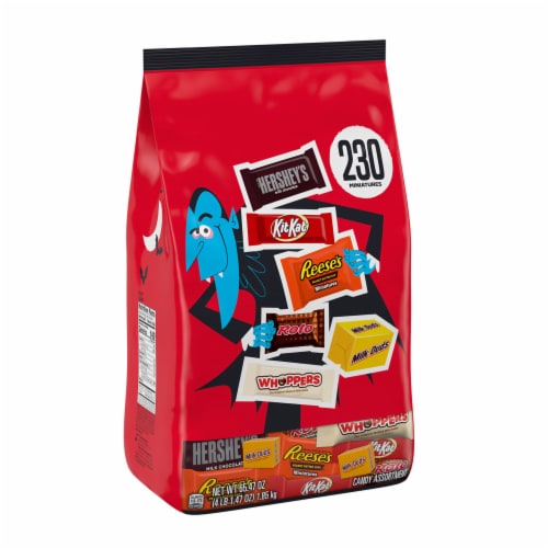Hershey Assorted Flavored Miniatures Halloween Candy Variety Bag Perspective: front