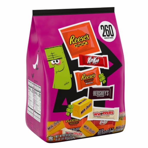 Hershey Assorted Flavored Halloween Candy Bulk Bag Perspective: front