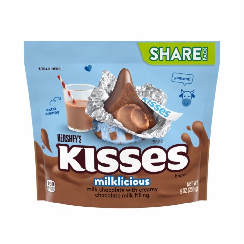 HERSHEY'S KISSES Milklicious Milk Chocolate Candy Share Pack Perspective: front