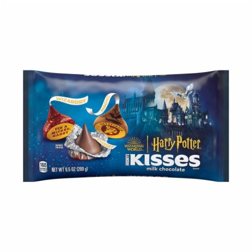 HERSHEY'S KISSES Milk Chocolate Harry Potter™ Halloween Candy Bag Perspective: front