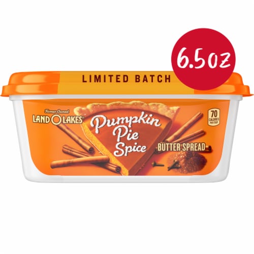 Land O Lakes® Limited Batch Pumpkin Pie Spice Butter Spread Tub Perspective: front