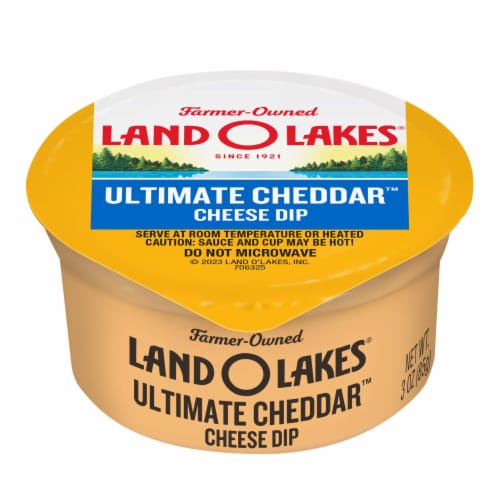 Land O Lakes® Ultimate Cheddar™ Cheese Dip Cups Perspective: front