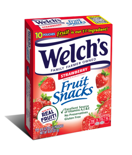 Welch's Strawberry Fruit Snacks Perspective: front