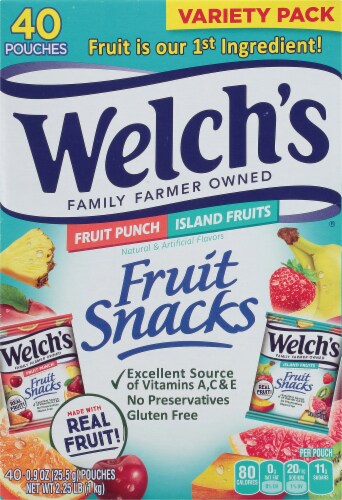 Welch's Fruit Punch/Island Fruits Combo Pack Fruit Snacks Perspective: front