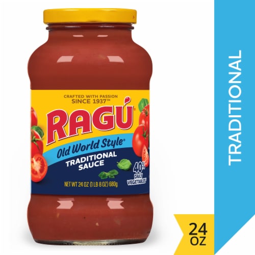 Ragu® Old World Style® Traditional Pasta Sauce Perspective: front