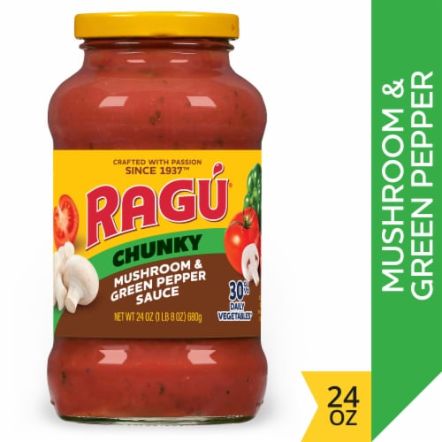 Ragu® Chunky Mushroom & Green Pepper Pasta Sauce Perspective: front