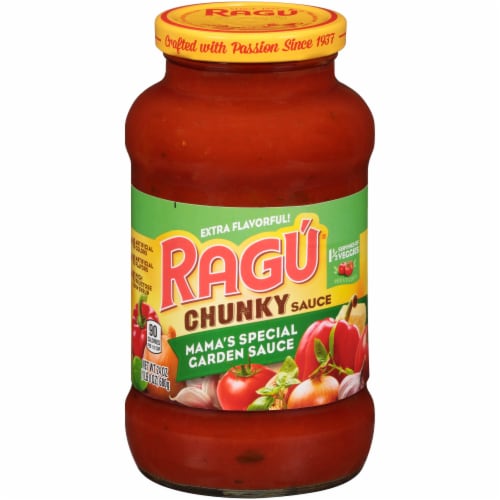 Ragu® Mama's Special Chunky Garden Sauce Perspective: front