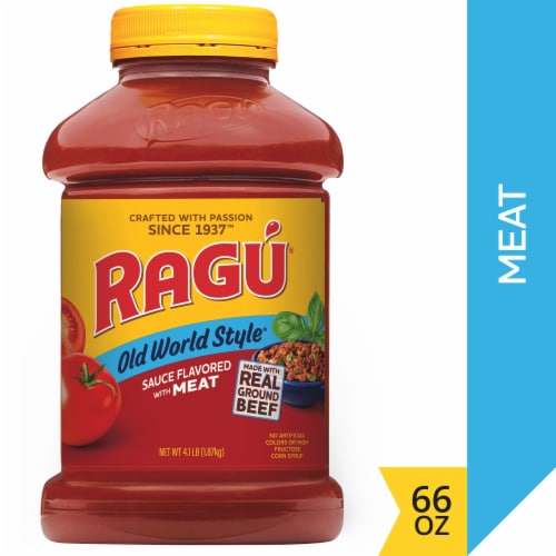 Ragu Old World Style Pasta Sauce Flavored with Meat Perspective: front