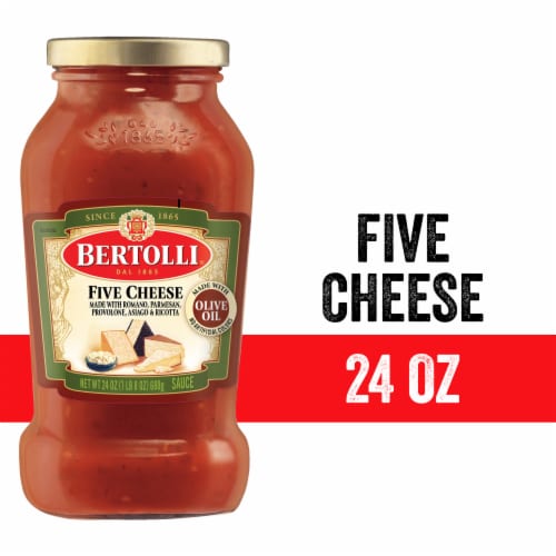 Bertolli® Five Cheese Pasta Sauce Perspective: front