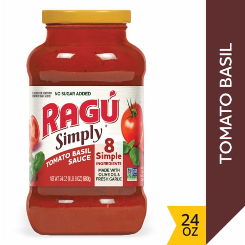 Ragu® Simply Tomato Basil Pasta Sauce Perspective: front