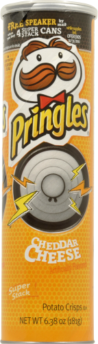 Pringles Cheddar Cheese Potato Crisps Perspective: front