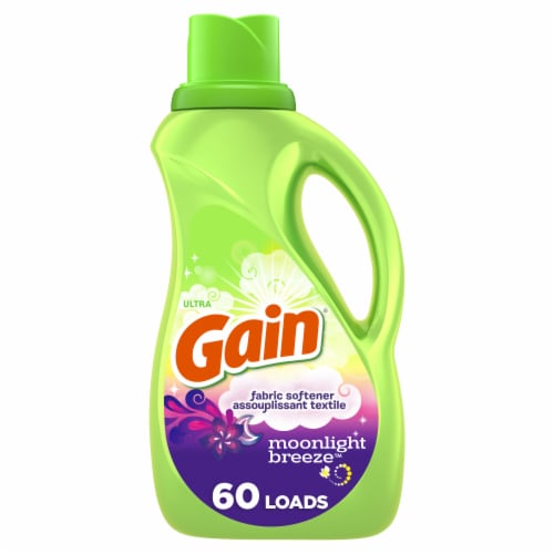 Gain Moonlight Breeze Liquid Fabric Softener Perspective: front