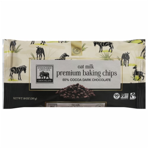 Endangered Species Oat Milk + 55% Dark Chocolate Baking Chips Perspective: front