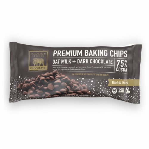 Endangered Species™ Oat Milk + 75% Dark Chocolate Baking Chips Perspective: front