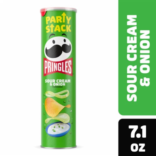 Pringles® Sour Cream and Onion Potato Crisps Chips Perspective: front