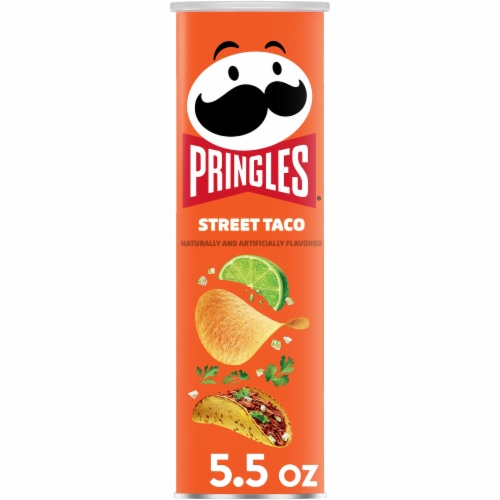 Pringles® Street Tacos Potato Chips Perspective: front